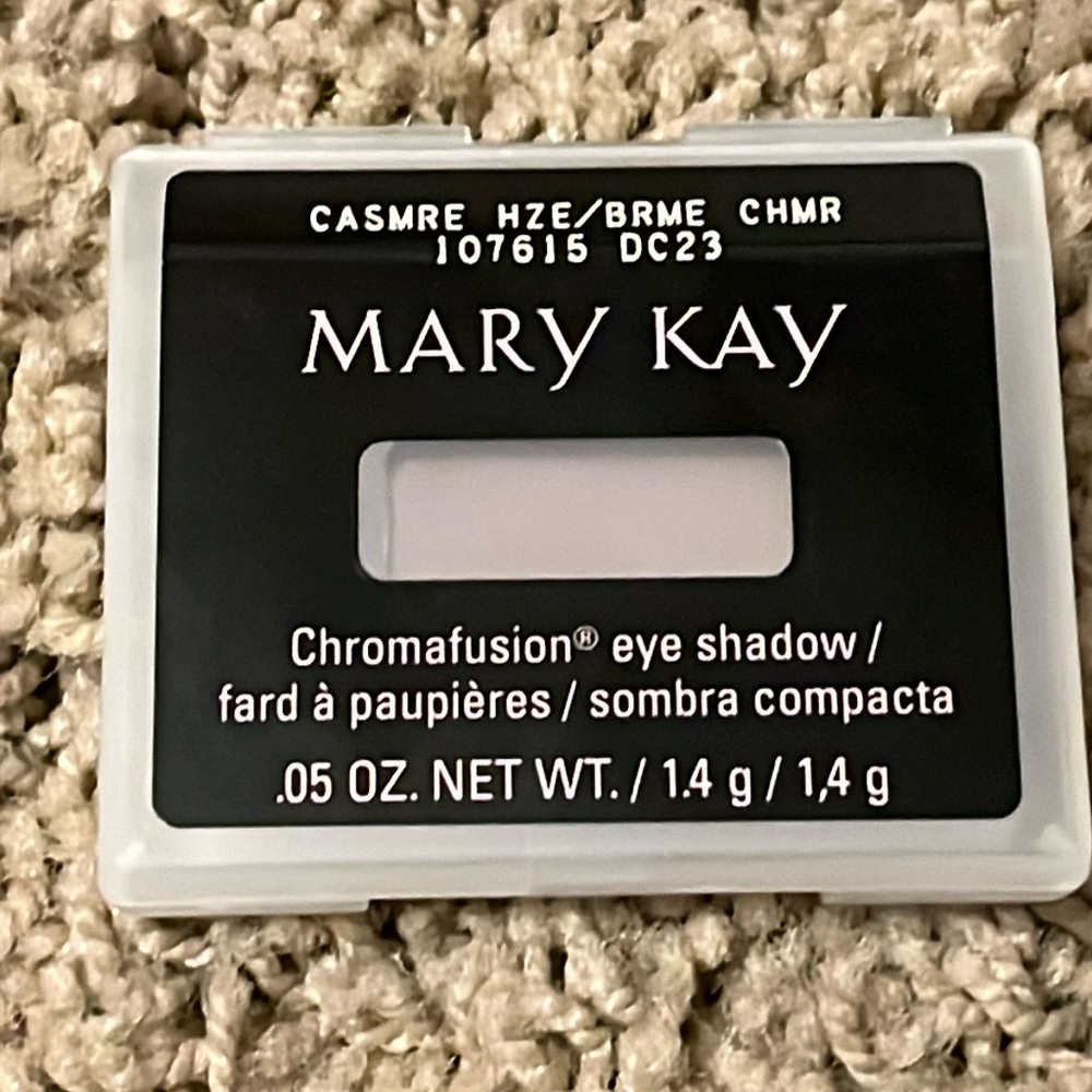 Mary Kay Cashmere Haze Eye Shadow